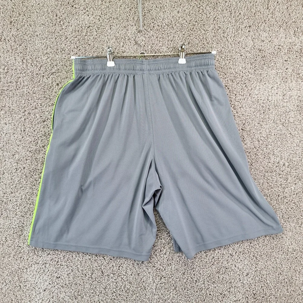 Under Armour Athletic Shorts Men Large Gray Neon Green Loose Fit Activewear Gym